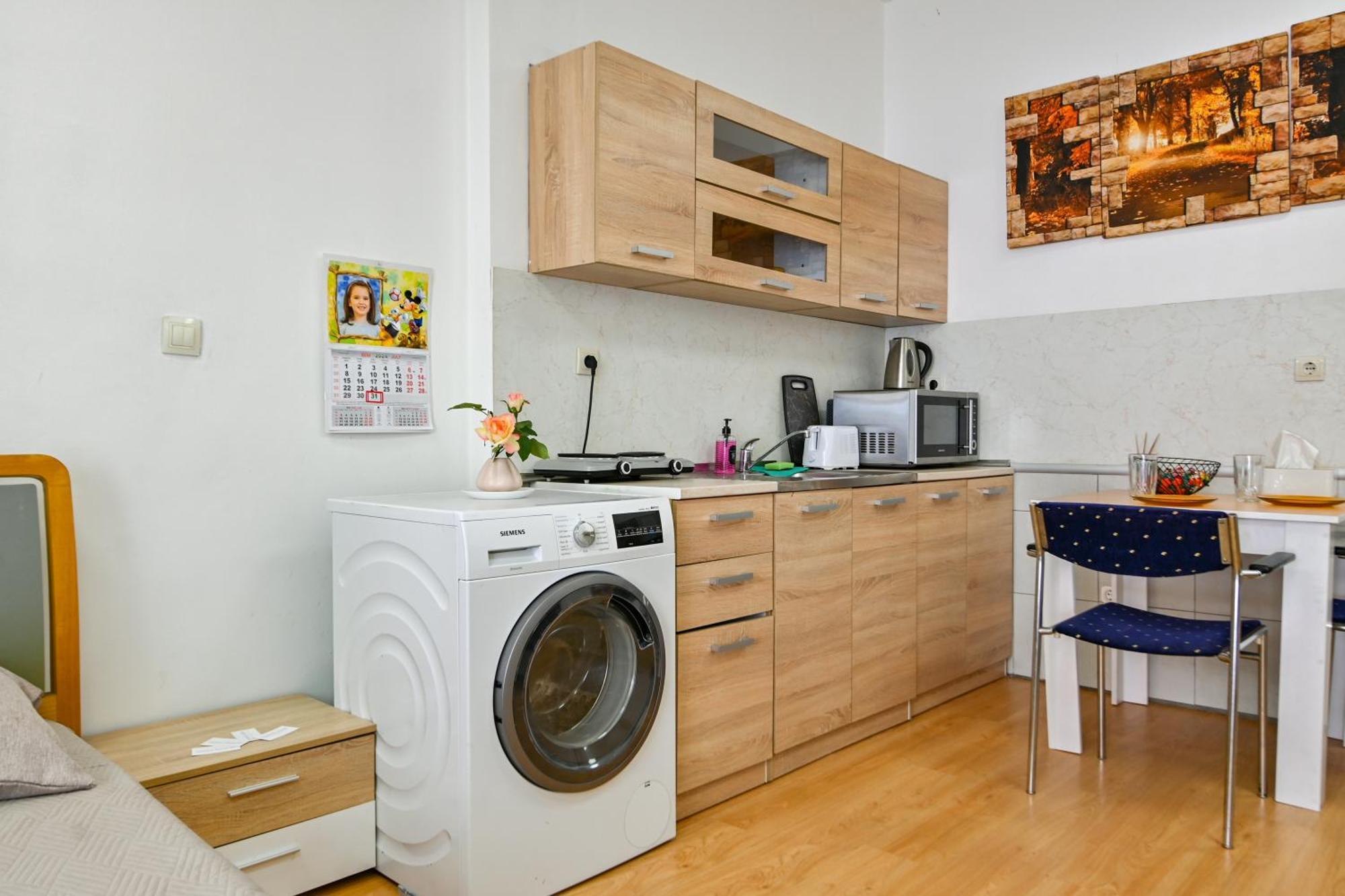 Cozy Apartment In Central Sofia Eksteriør billede